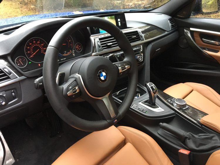 2016 BMW 328i xDrive Sports Wagon17 750x563