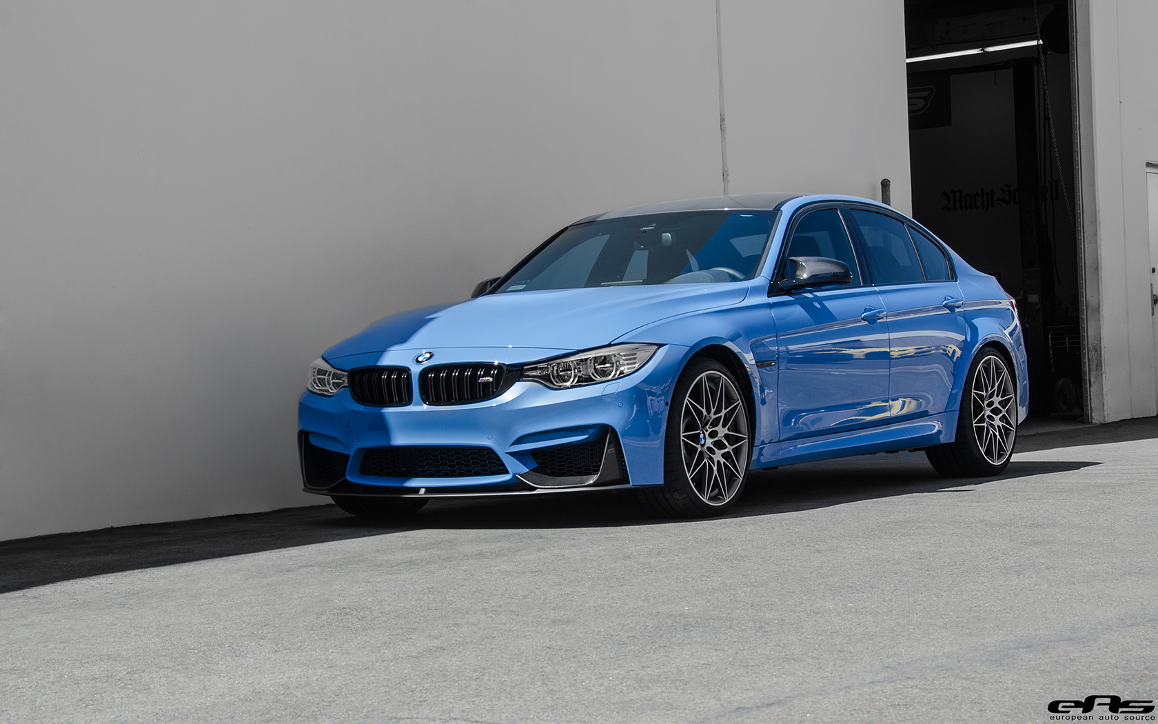 Бмв м3 компетишн цена. BMW m3 f80. BMW m3 f80 Competition. BMW m3 f80 yas Marina Blue. BMW m3 f80 Competition голубой.