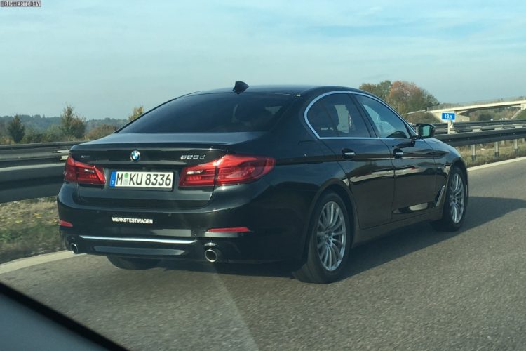 2017 BMW 530d looks imposing on the Autobahn