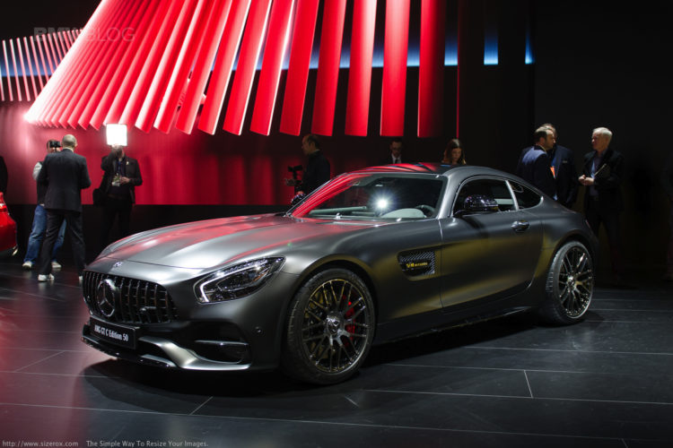 Mercedes revealed the new Mercedes-AMG GT C Coupe in Detroit