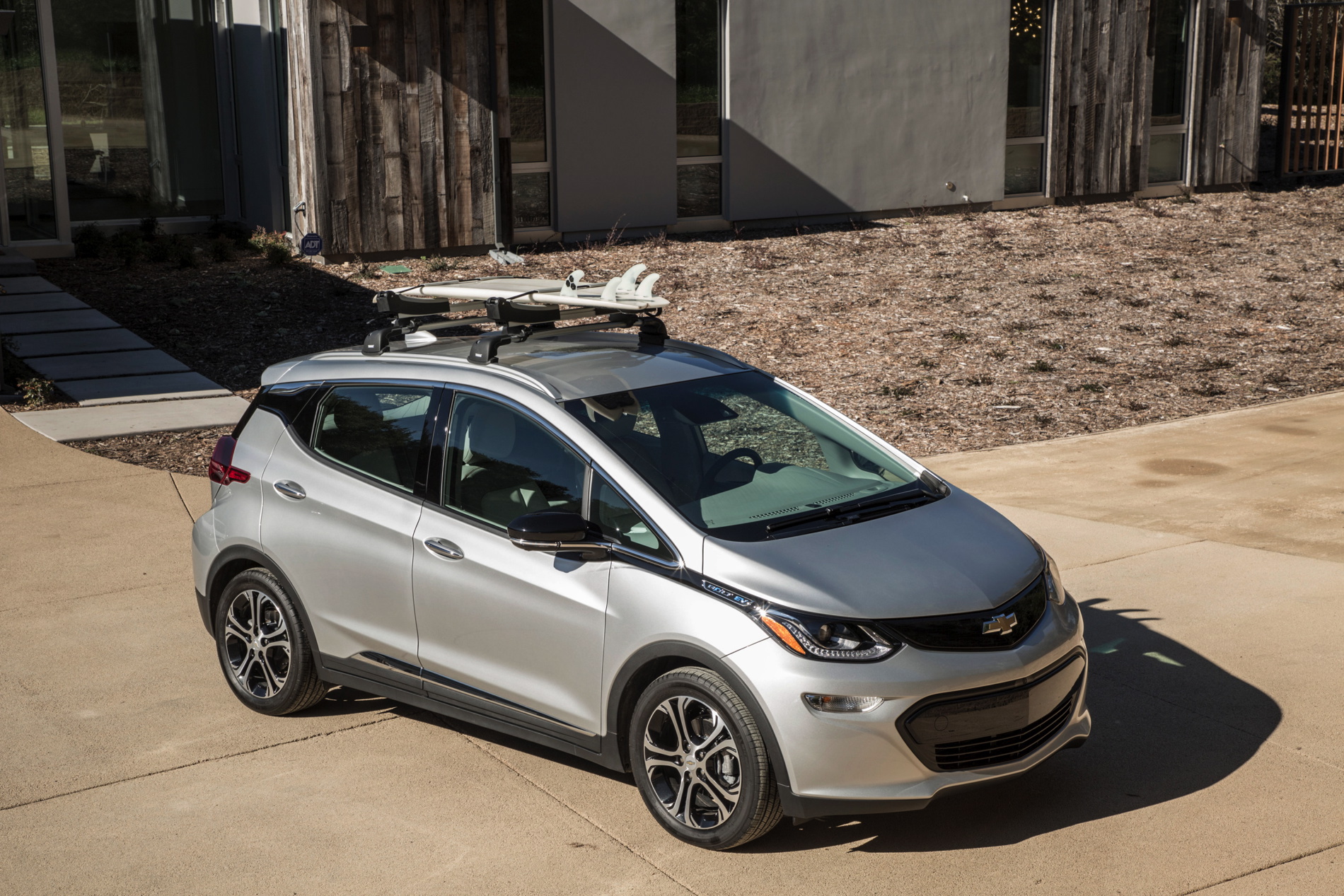Chevy Bolt images 03