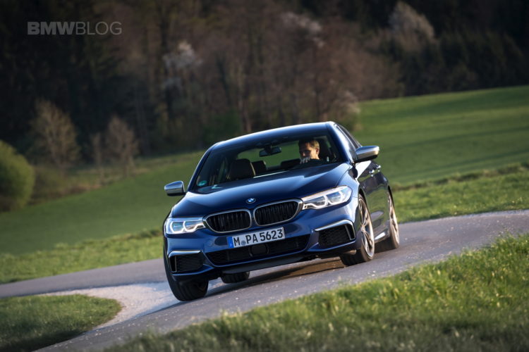 VIDEO: AutoTopNL Drives BMW M550i xDrive POV