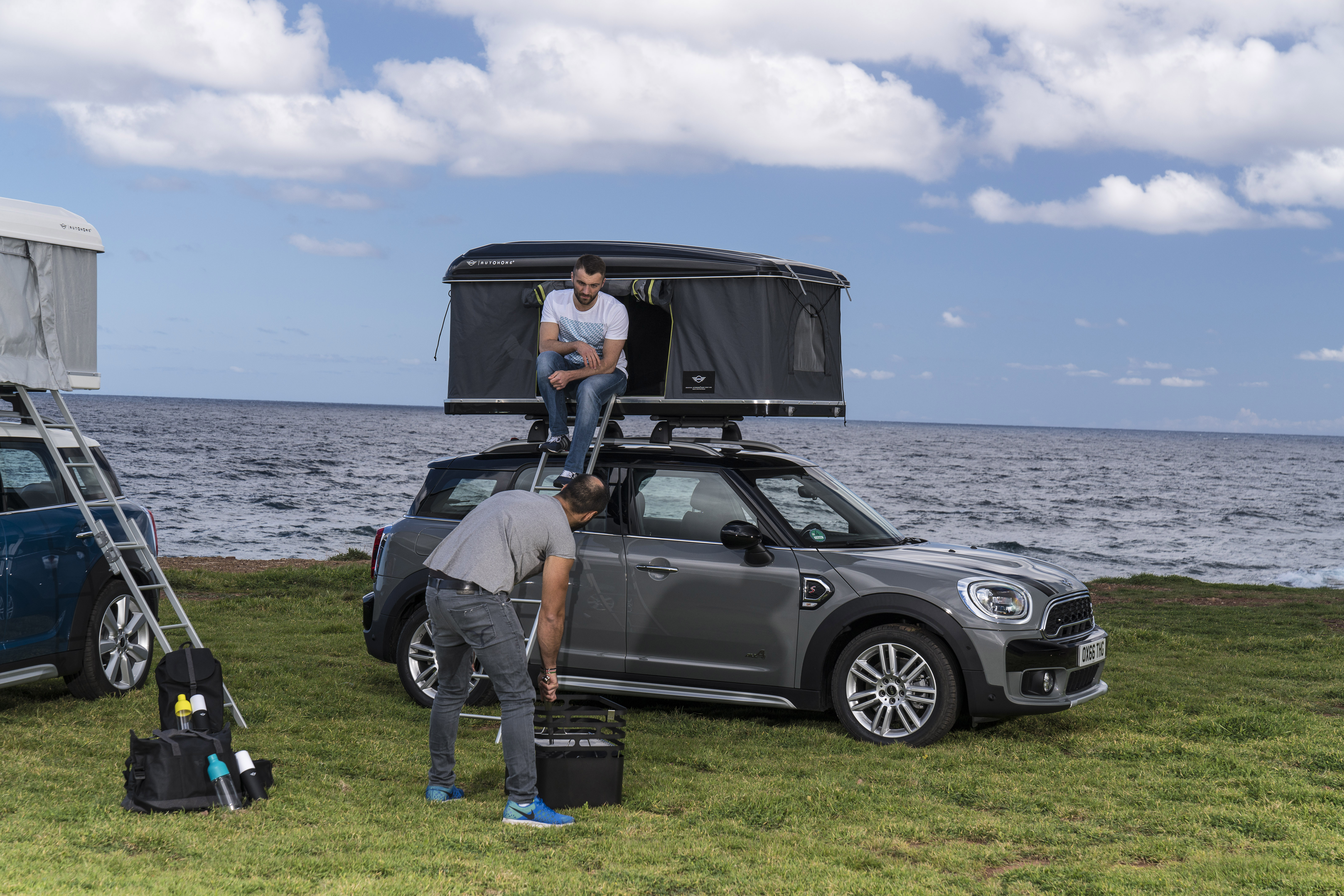 MINI Countryman Gets New, Special Edition Autohome Roof Tent