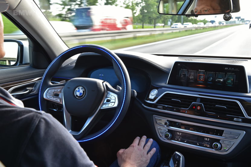 BMW Warns Others to Join Autonomous Group Before Year's End