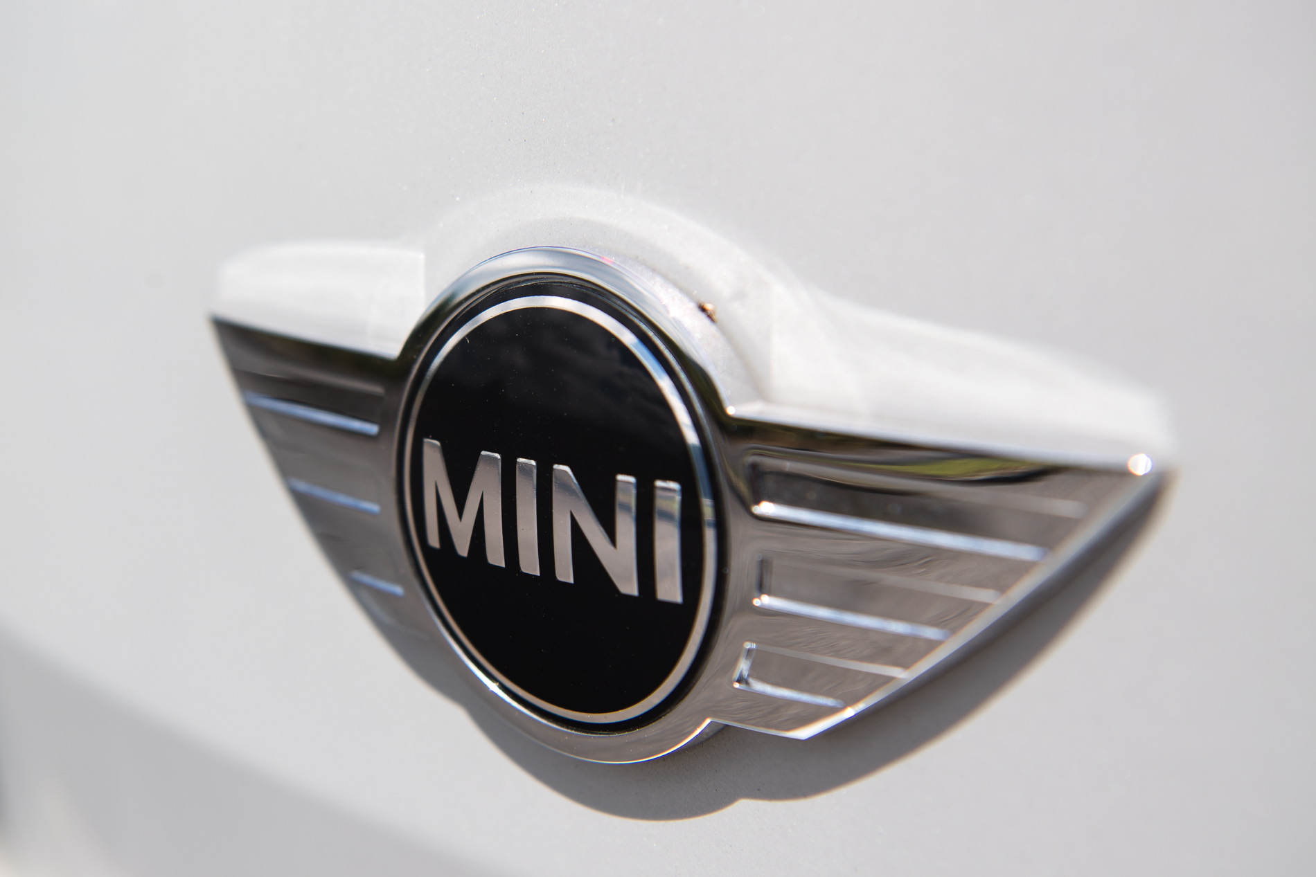 MINI Australia introduces Cooper S Clubman Masterpiece Edition ...