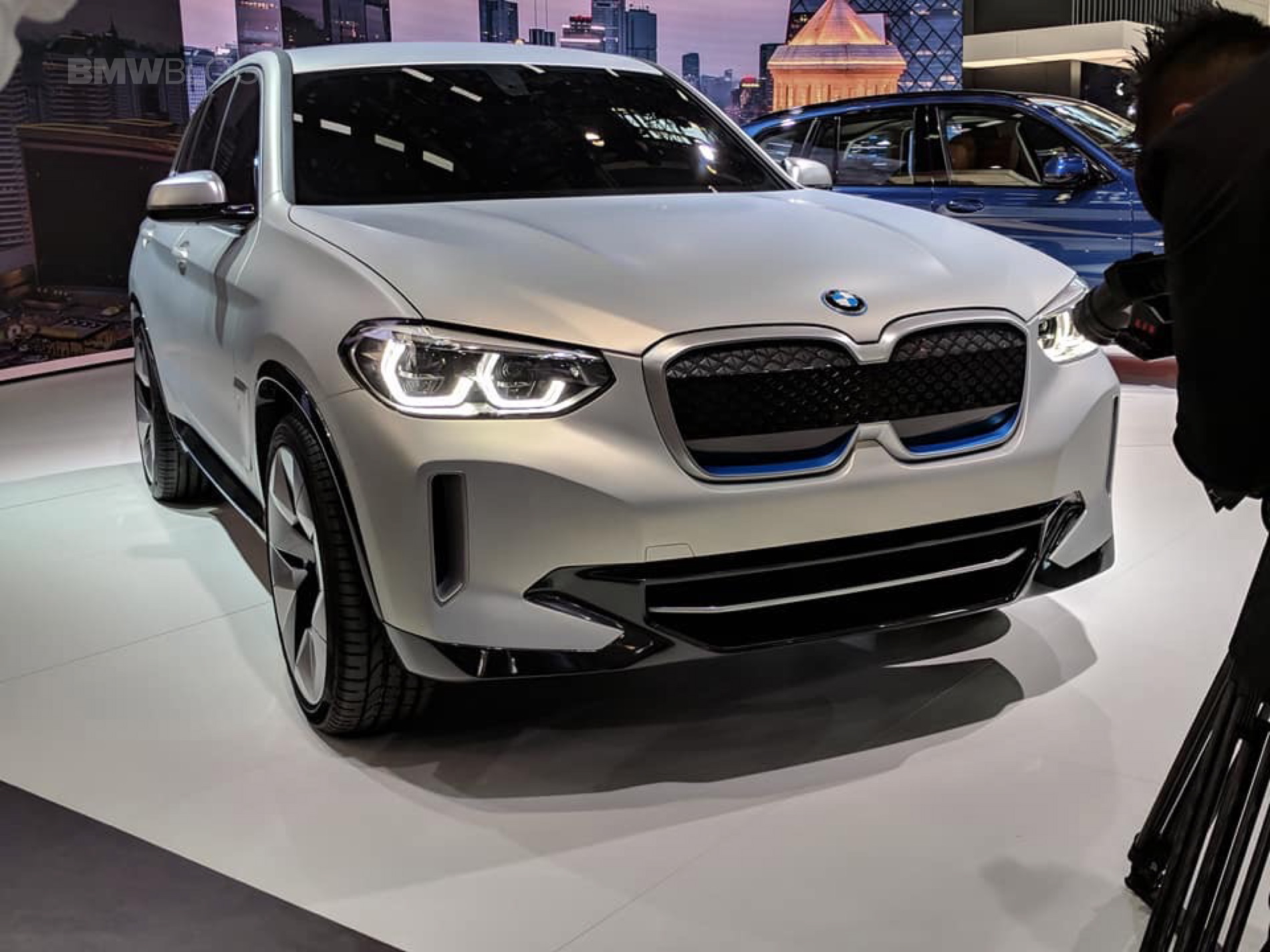BMW iX3 Concept Beijing 12