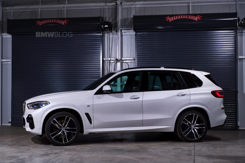 New BMW X5 real life images 04 830x553