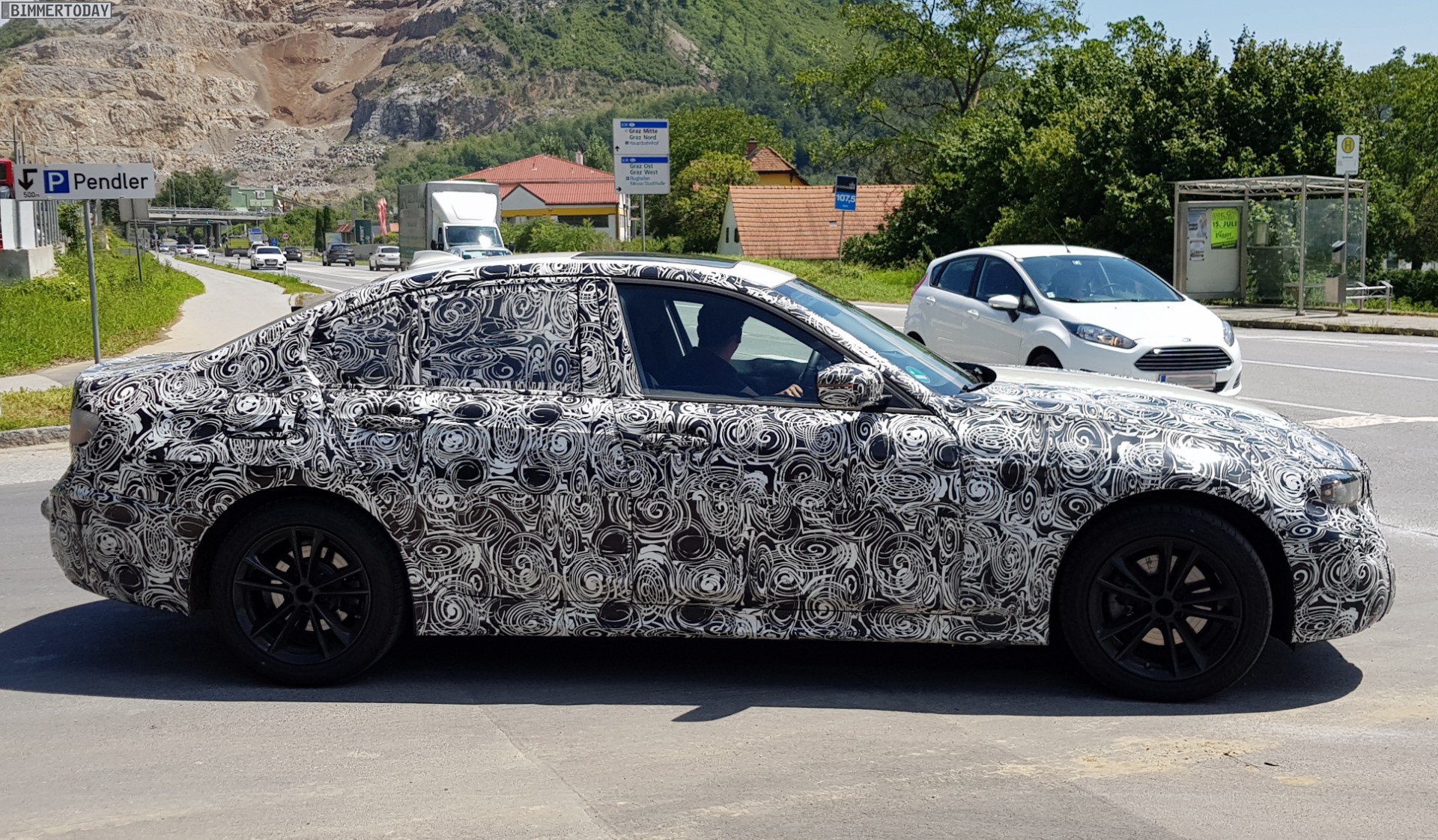 2019 BMW 3er G20 Erlkoenig Spyshots 03