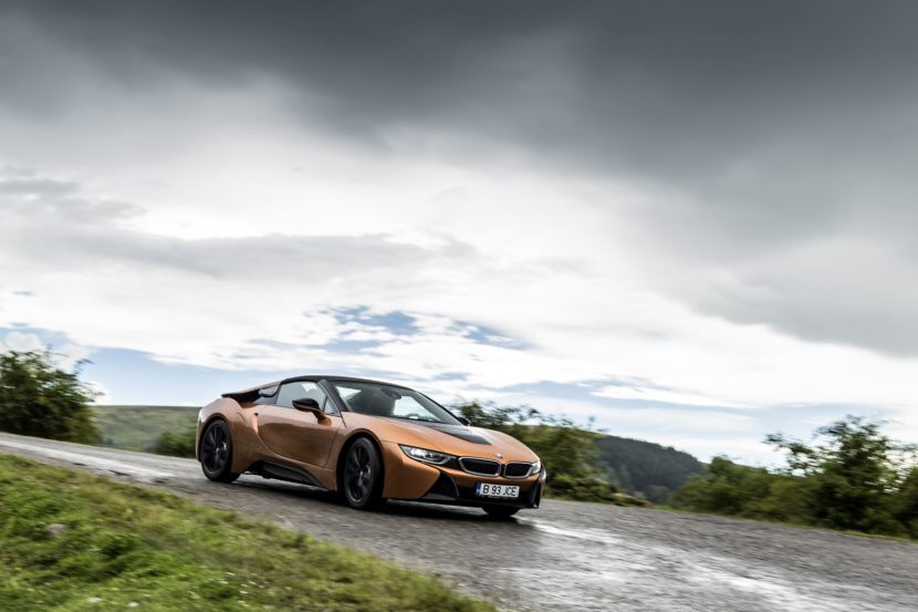 Video: BMW i8 Coupe goes for top speed run, feels like memory lane