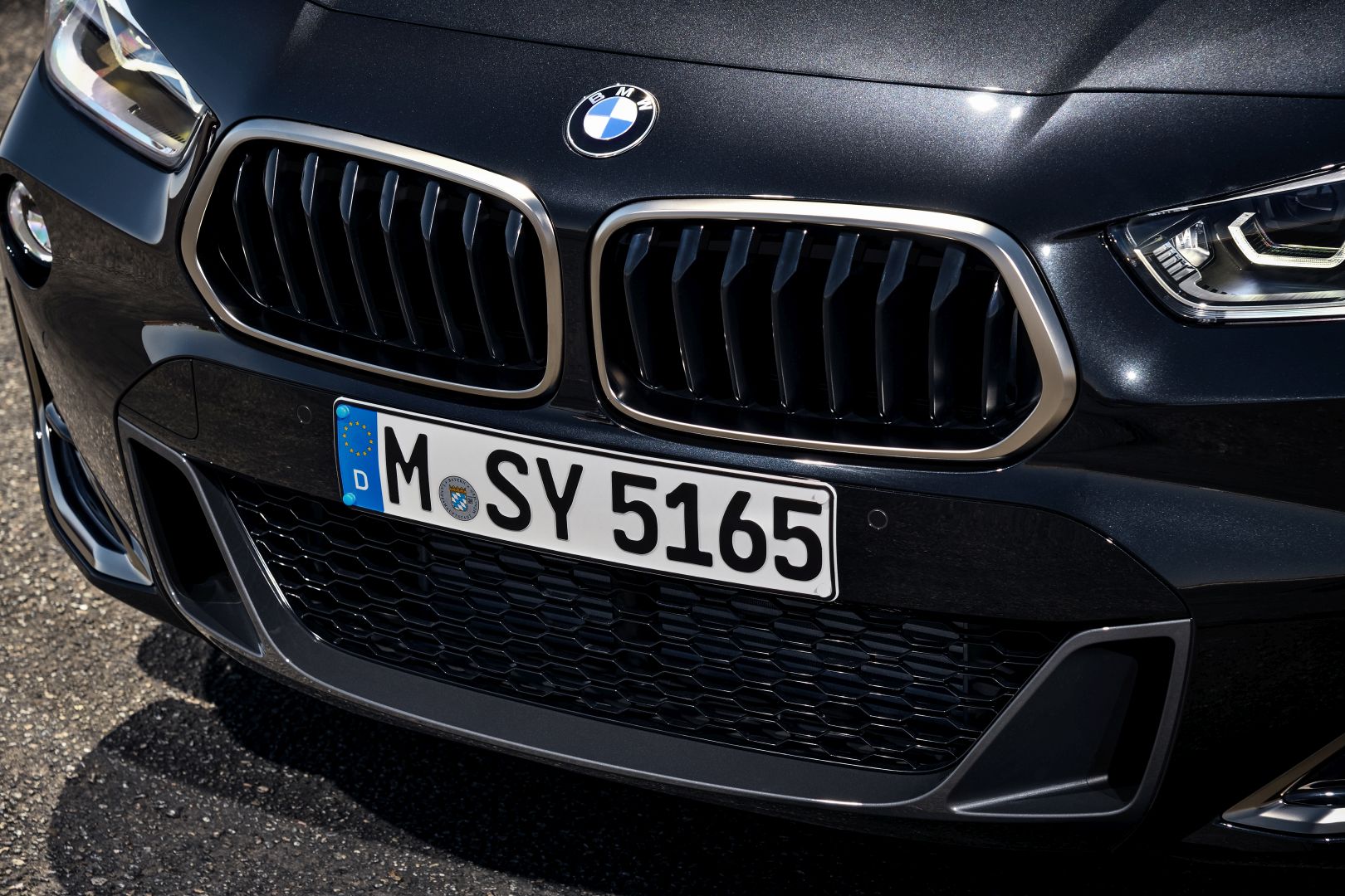 WORLD PREMIERE: BMW X2 M35i Unveiled with 300 HP