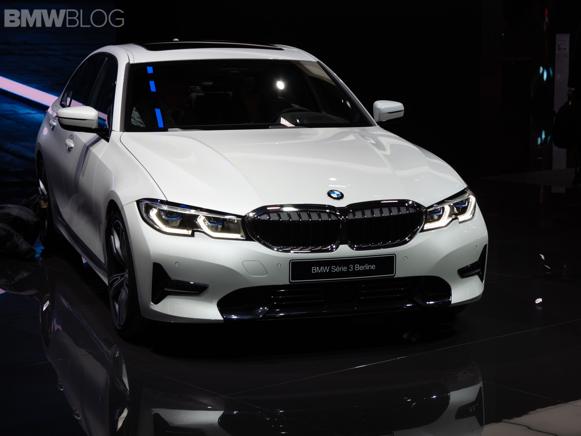 2019 BMW 3 Series exterior interior 60