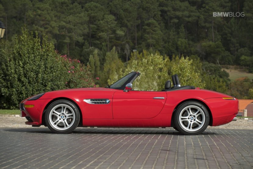 BMW Z8 Red images 20 830x553