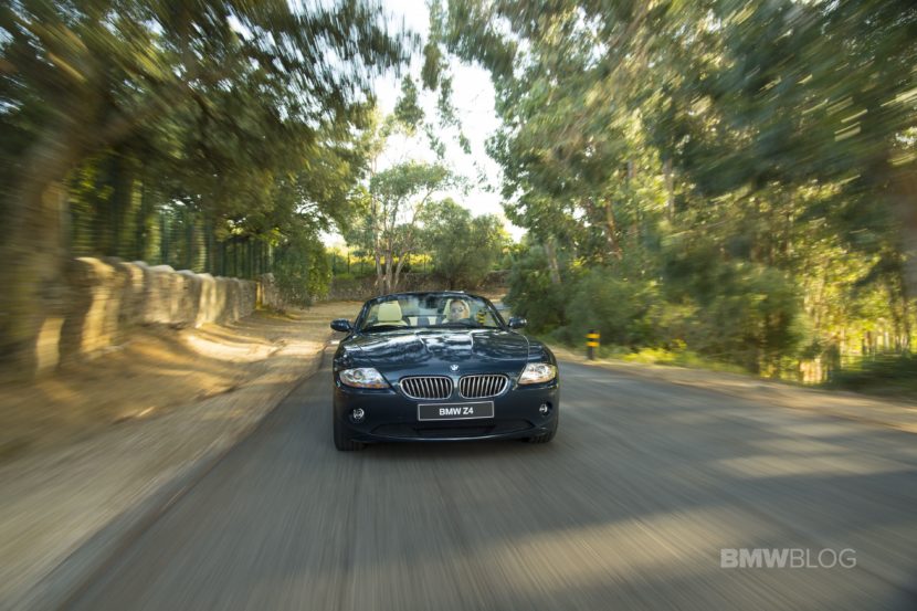 BMW Z4 E85 photos 08 830x553