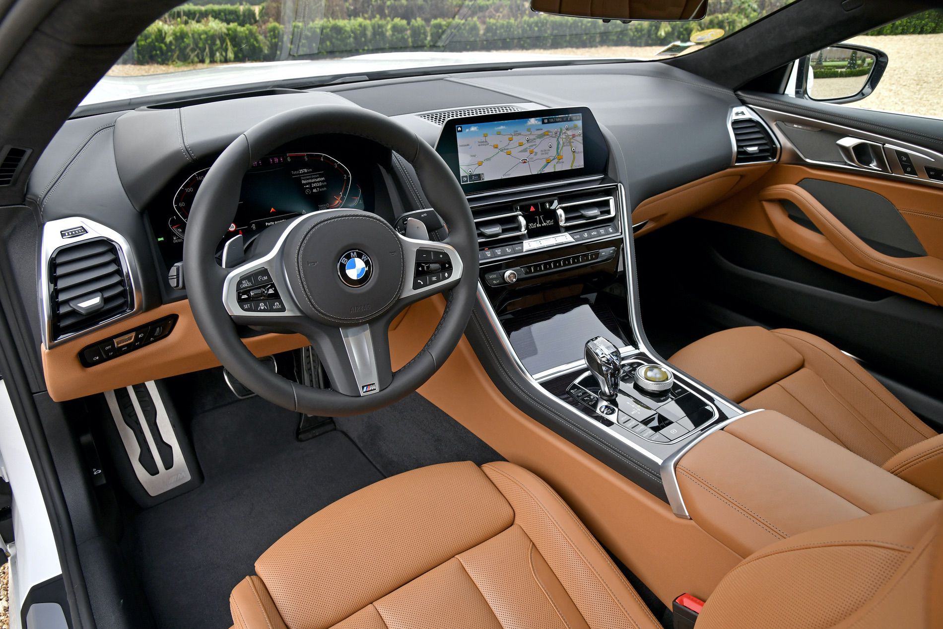 BMW-840d-xDrive-Mineral-White-32.jpg
