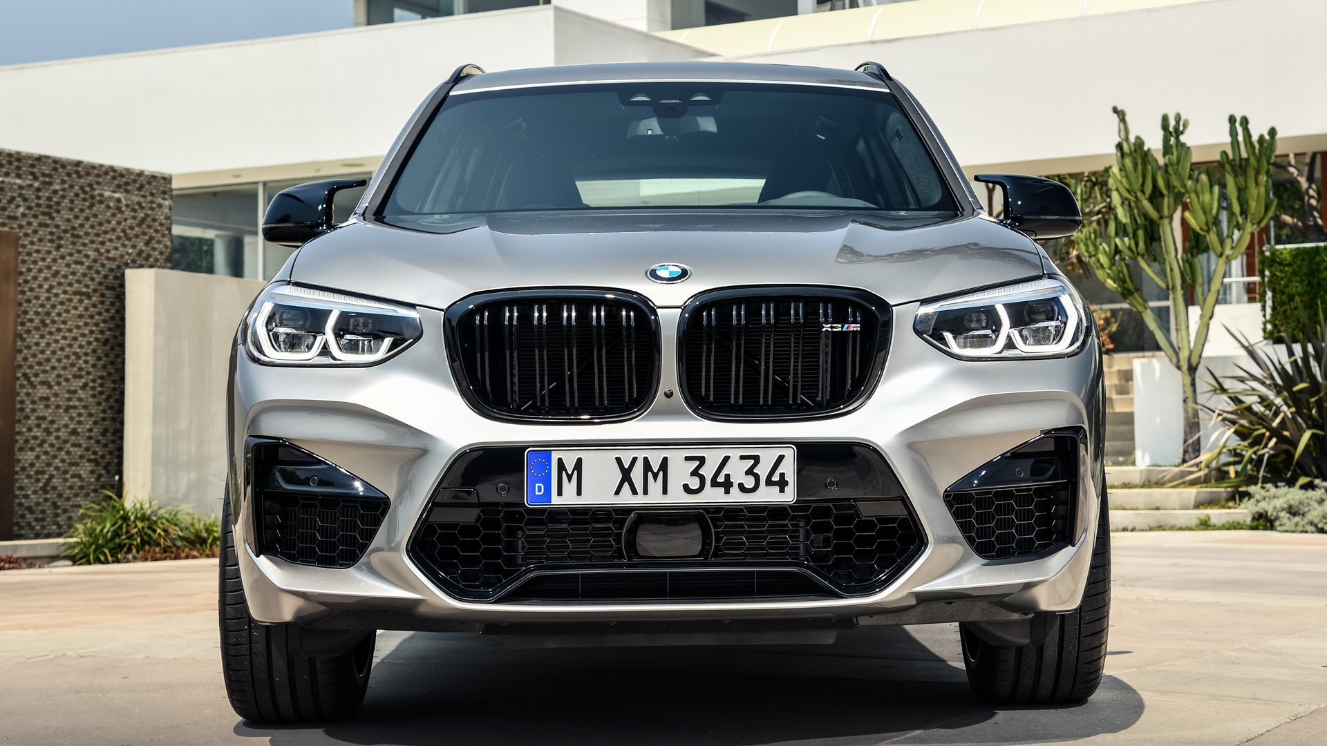 BMW X3 M Competition vs Mercedes AMG GLC63 S 9 of 14
