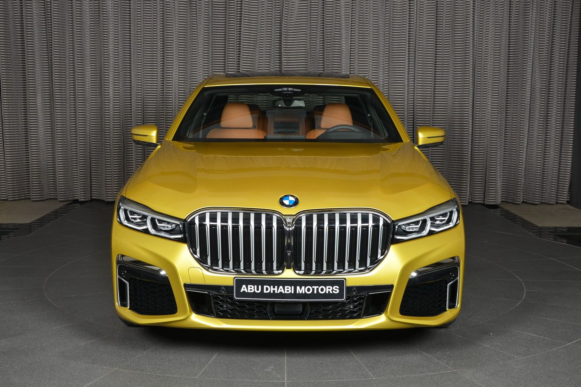 2019 BMW 7 Series Austin Yellow 11