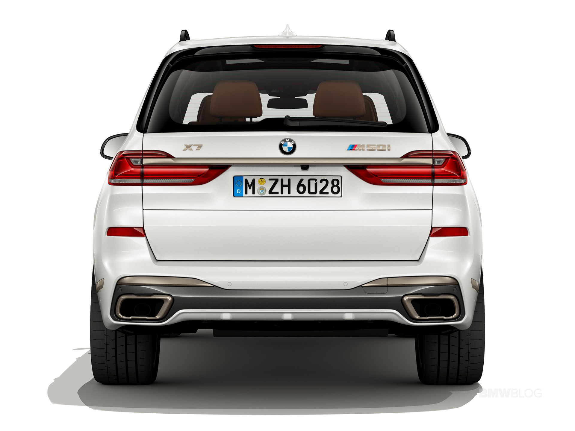 2020 BMW X7 M50i 03