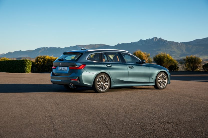 2019 BMW 3 Series G21 Luxury Line 26 830x553
