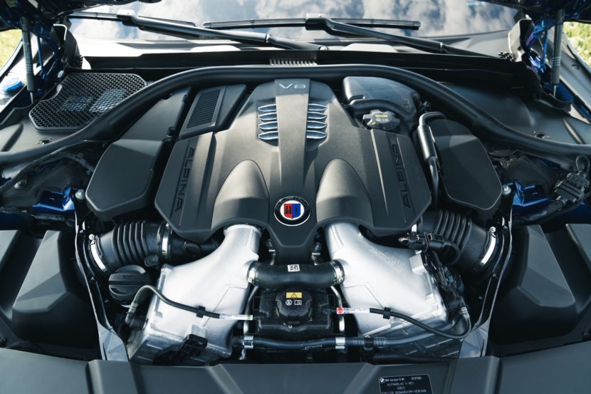 2020 BMW ALPINA XB7 running hot on the Nurburgring