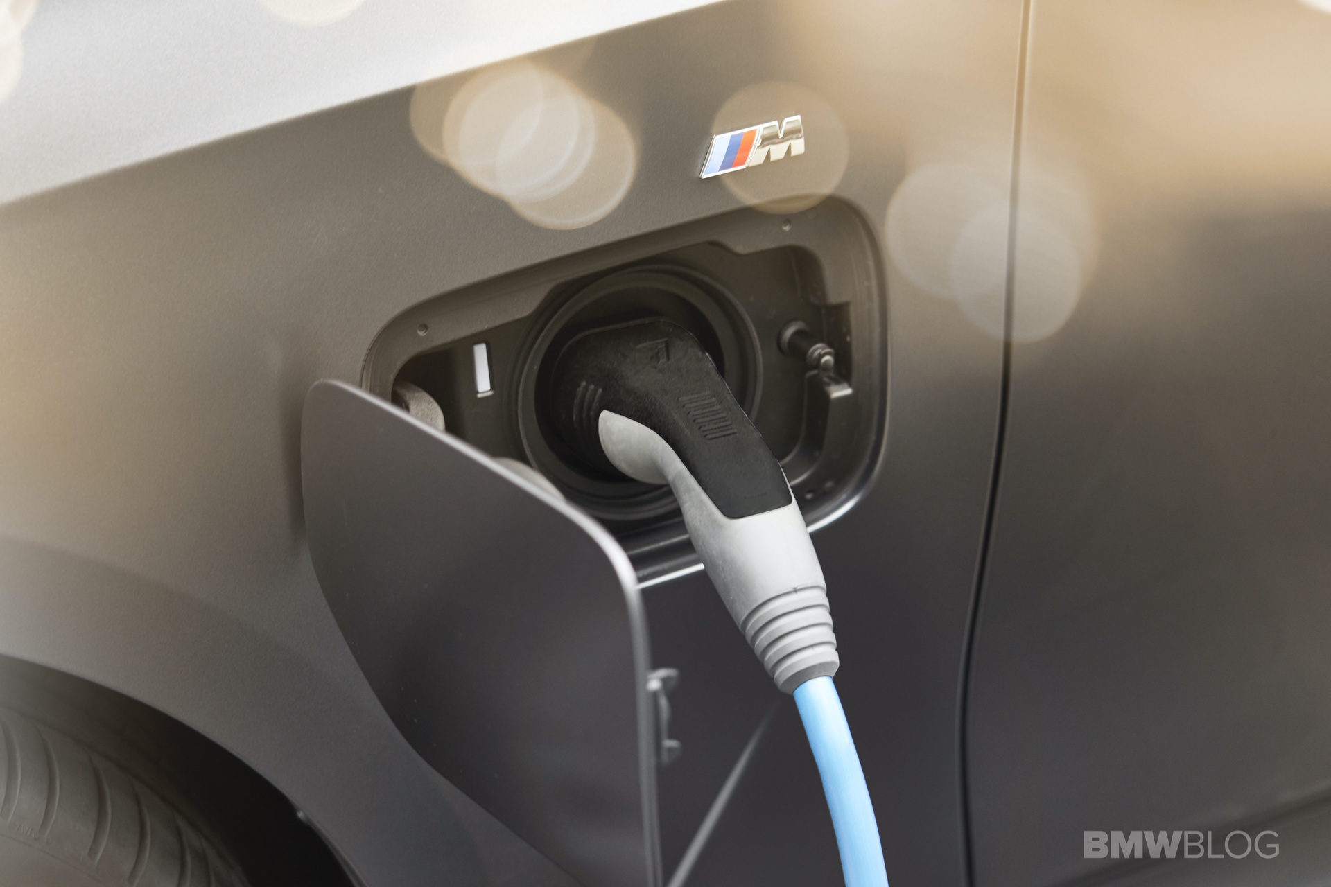 2019 2020 BMW 330e plug in hybrid 55