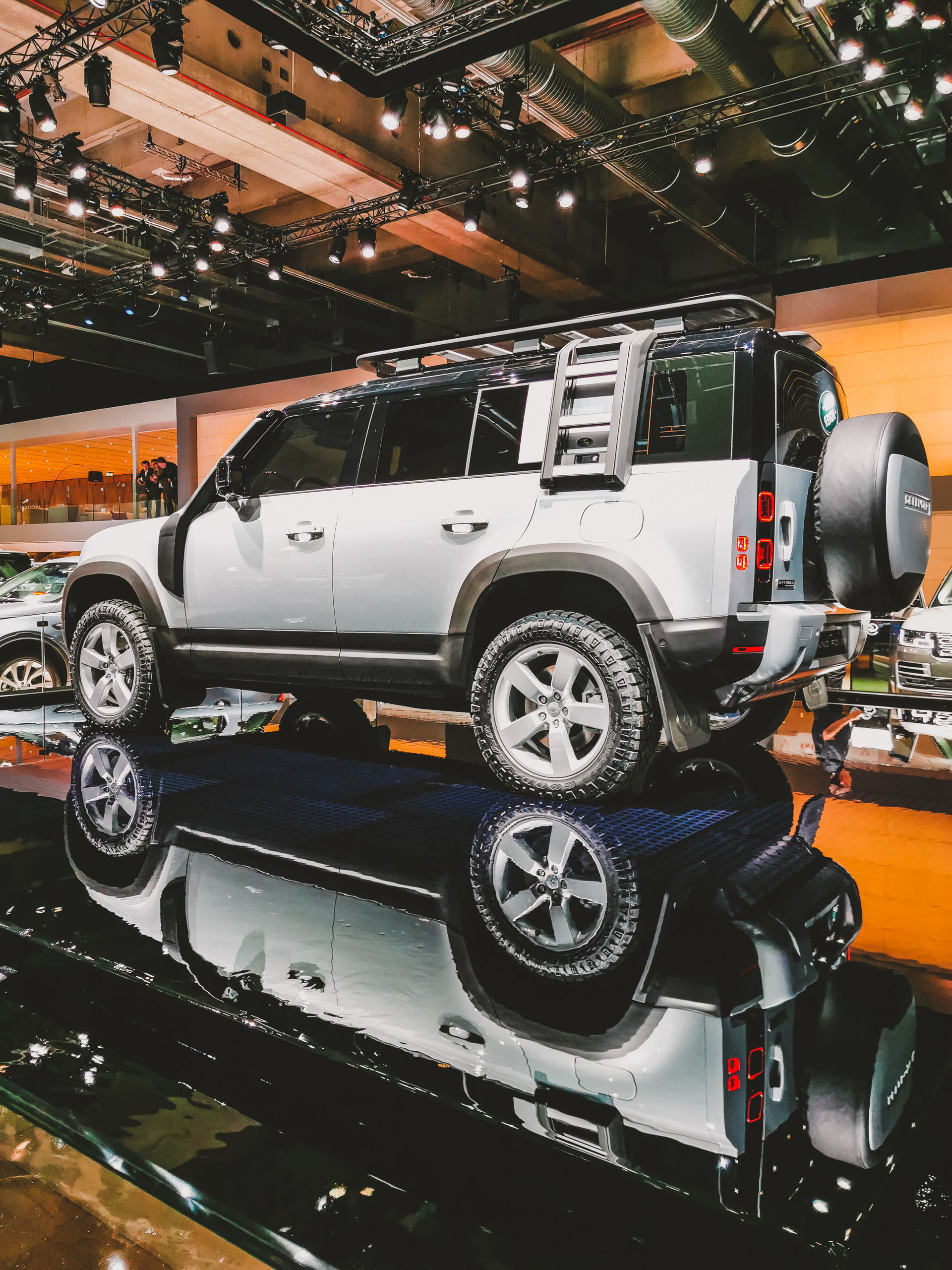 2019 IAA The Land Rover Defender is back in America