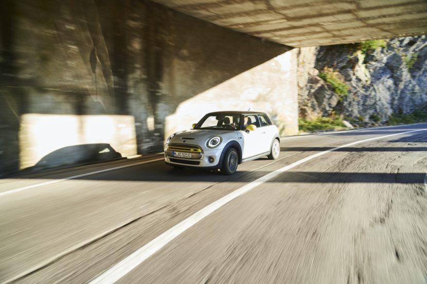 MINI Cooper hatch to shrink, Traveller crossover will come