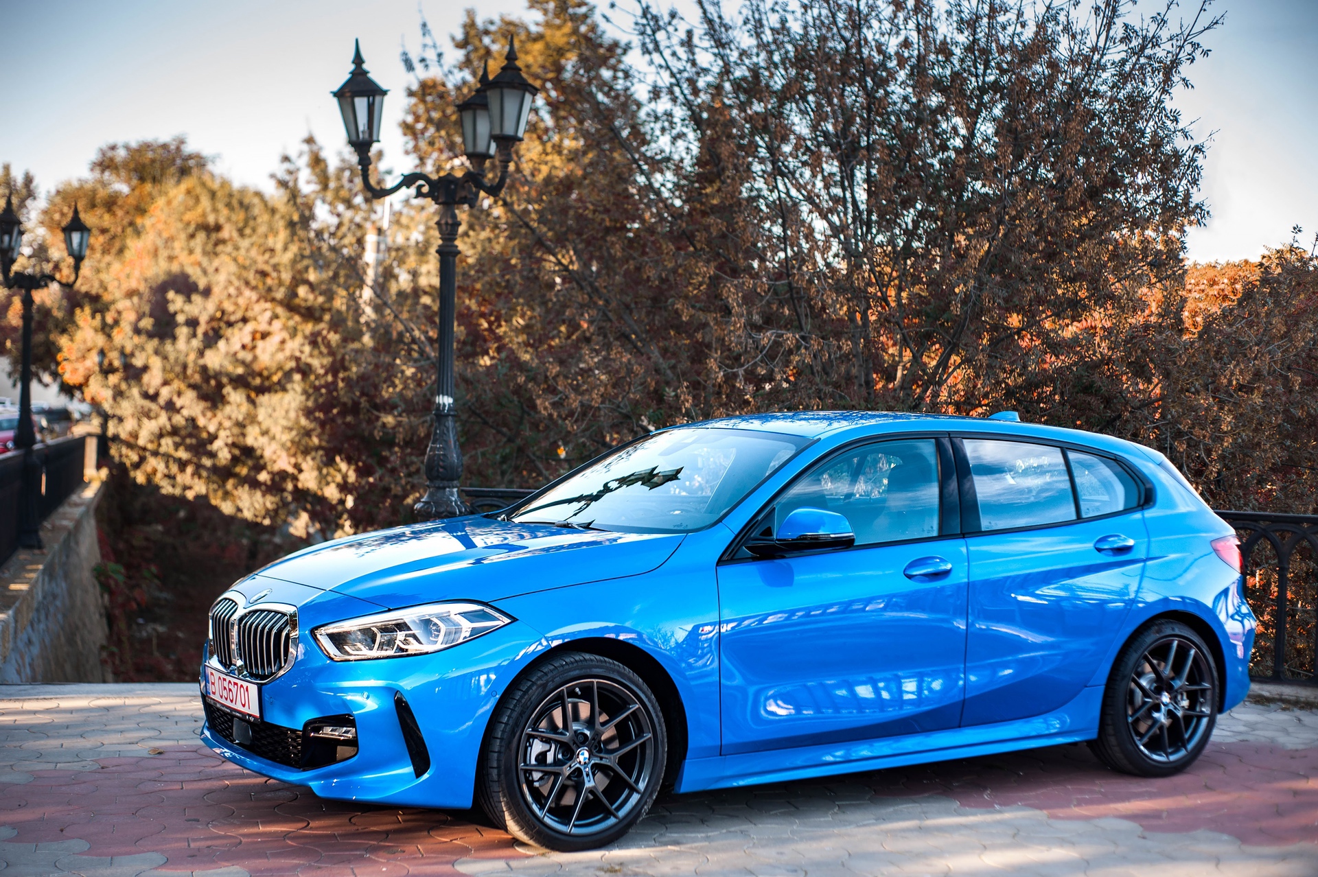 REVIEW 2019 BMW 120d xDrive Hatchback Easy & Painless