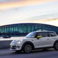 2020 MINI Cooper SE test drive review 01