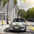 2020 MINI Cooper SE test drive review 10