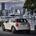 2020 MINI Cooper SE test drive review 41