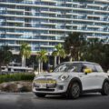 2020 MINI Cooper SE test drive review 64