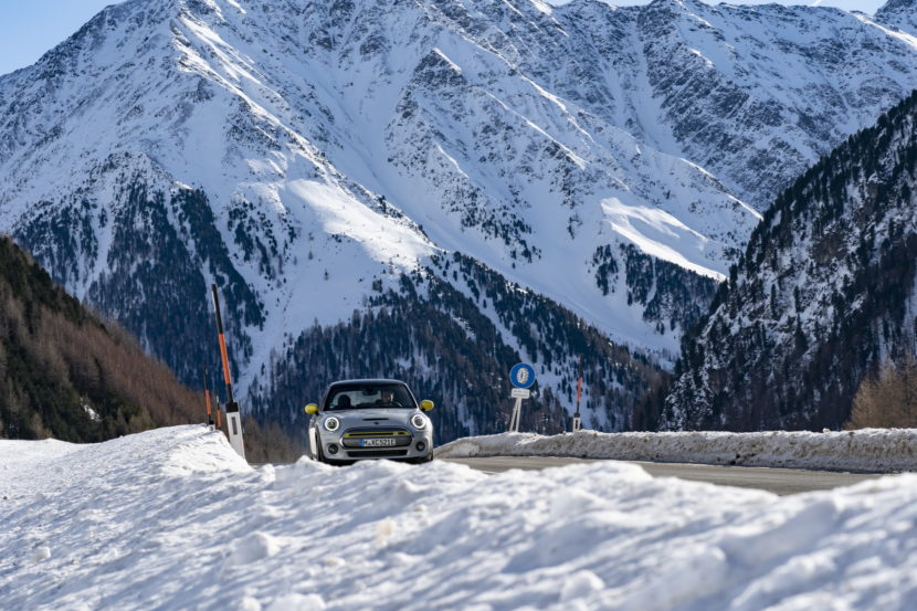 MINI Cooper SE in the Austrian Alps 6