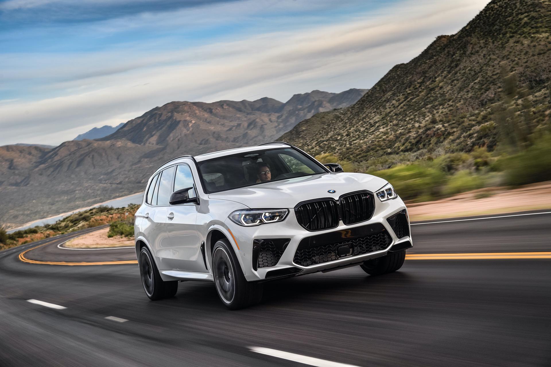 2020 BMW X5 M Competition presented in Mineral White
