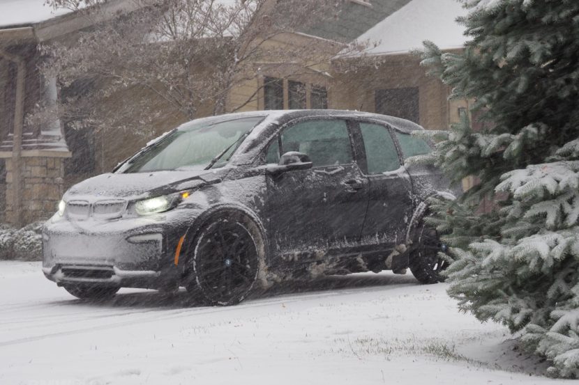 VIDEO: The BMW i3 actually isn't too bad in the snow