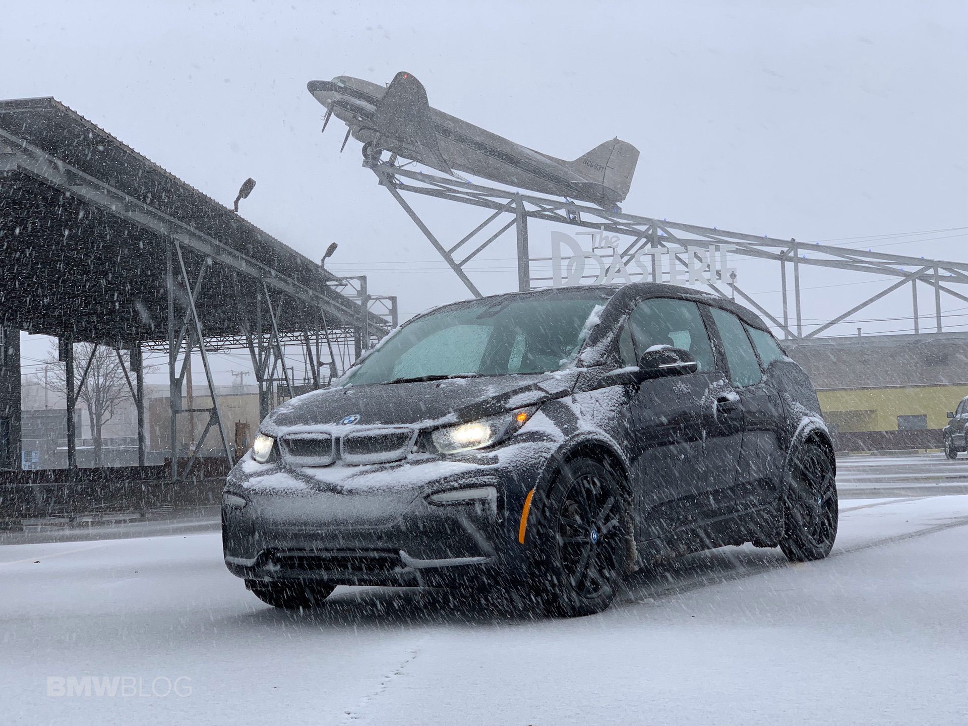2020 BMW i3 winter test drive review 12