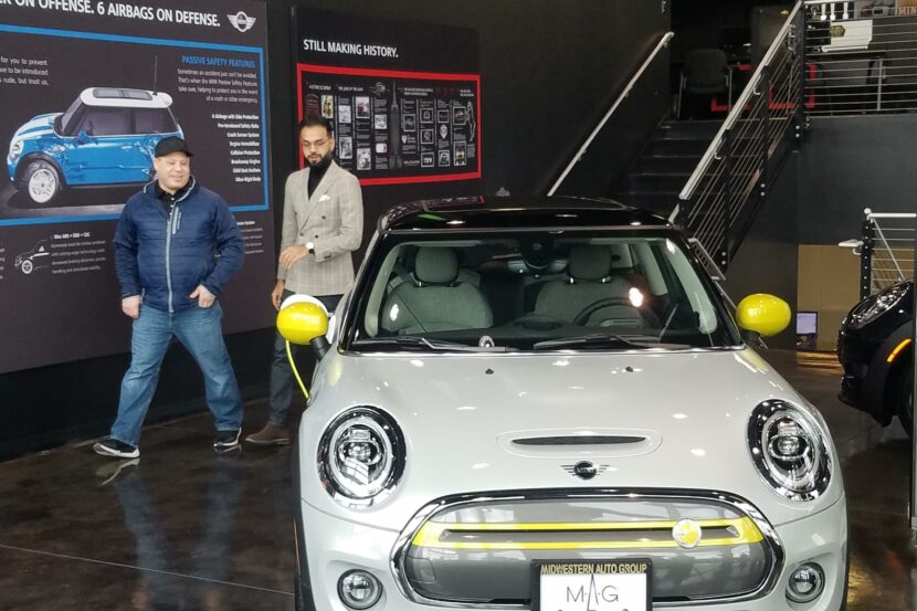 Amazon sweepstakes winner takes delivery of first MINI Cooper SE