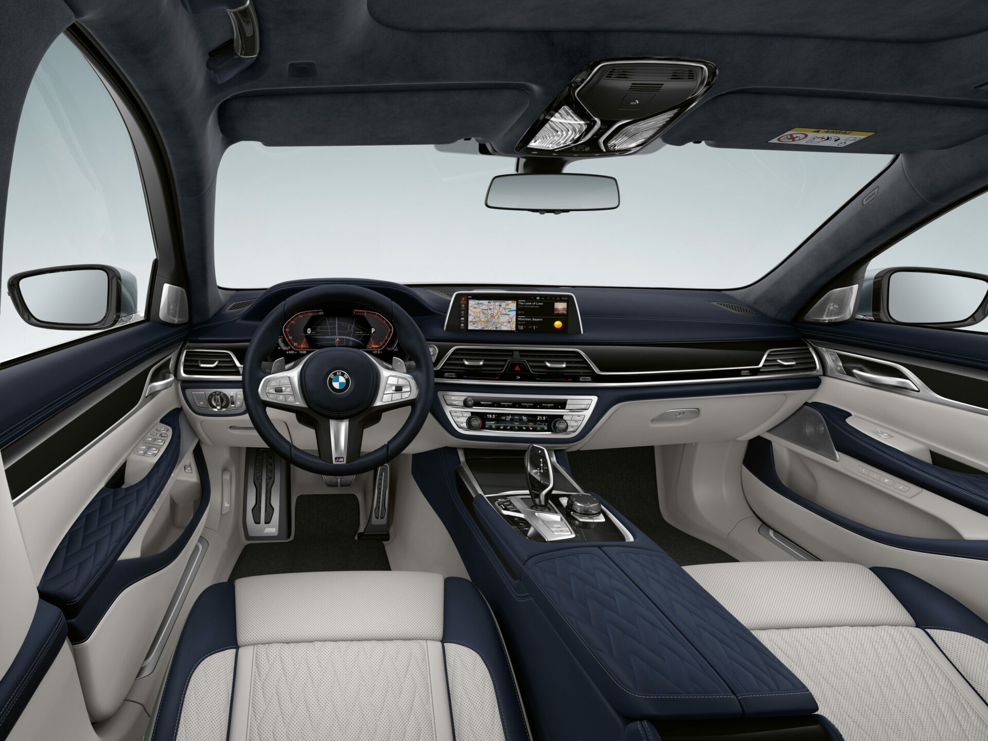 2016 BMW 7 Series: Cabin Technology and Luxury