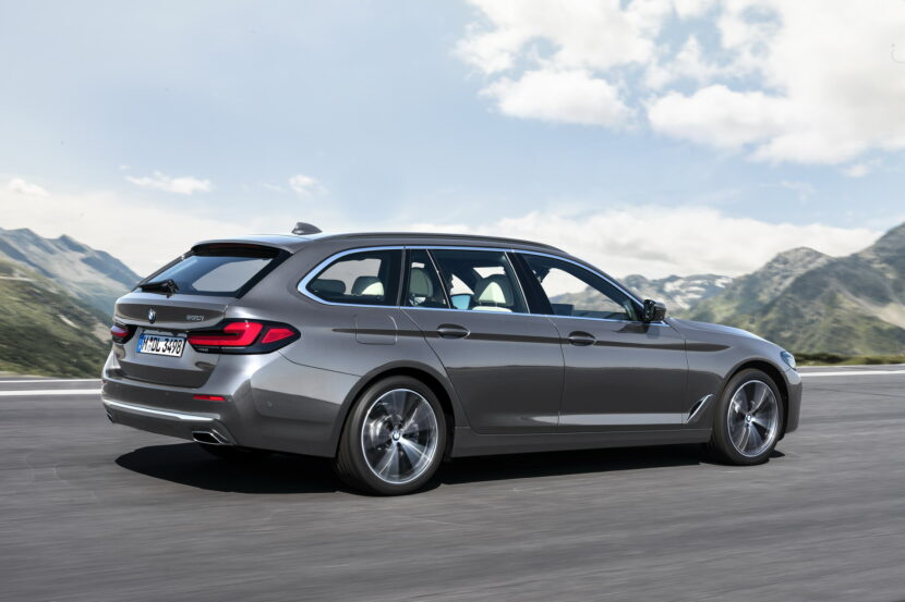 The New BMW 530i Touring Luxury Line G31 LCI 4