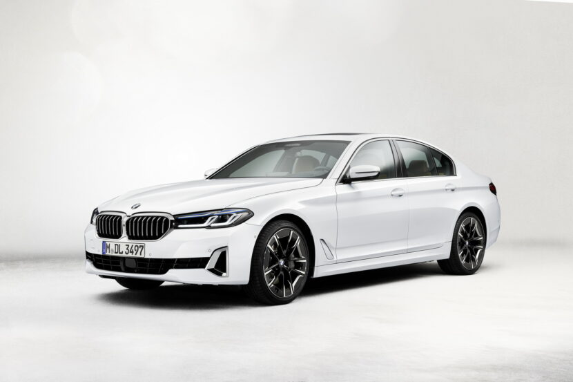 Video: 2021 BMW 540i Buyer's Guide by MotorTrend goes over essentials