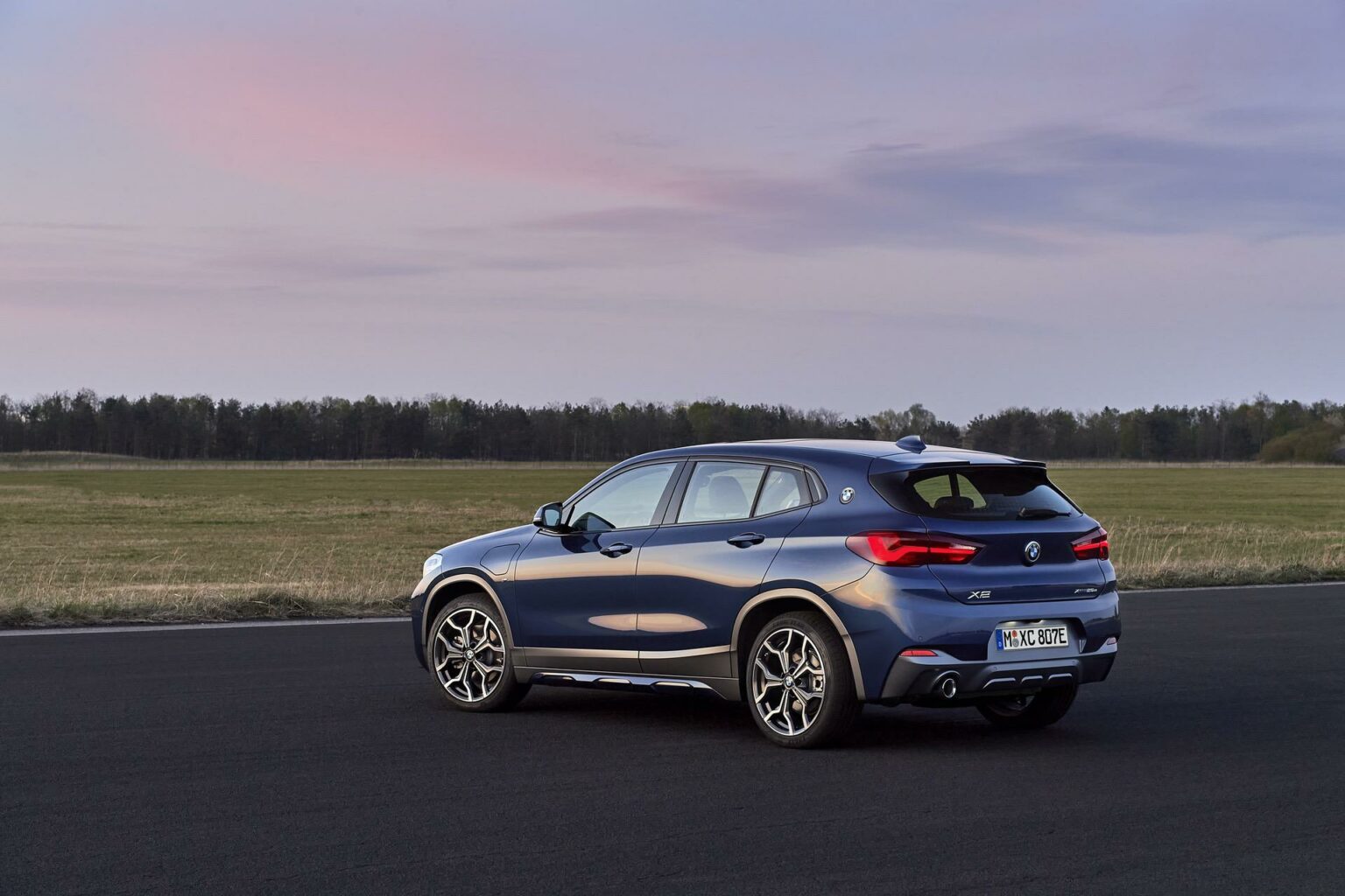 Which BMW Hybrid Cars Are For Sale in 2021