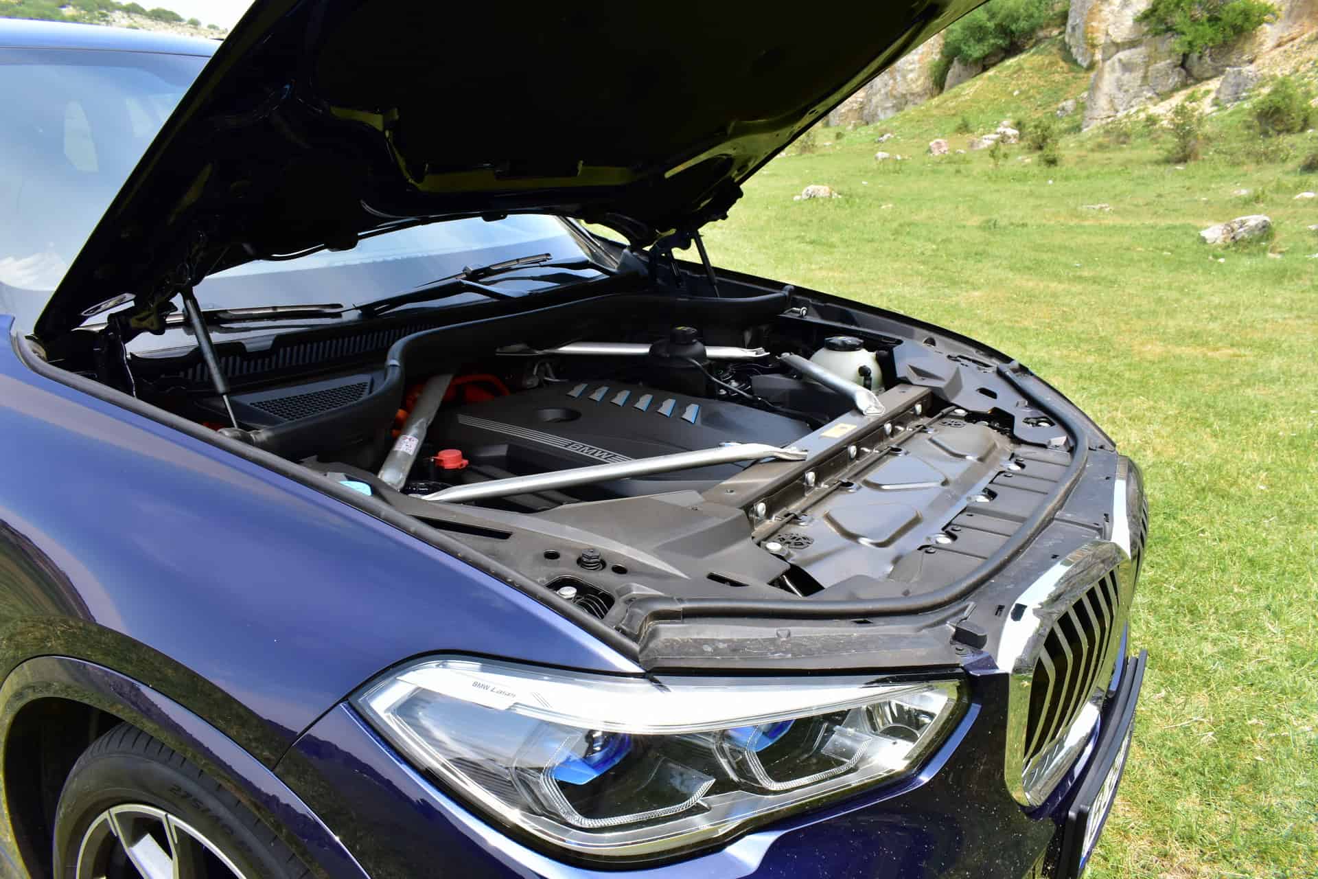 TEST DRIVE 2020 BMW X5 xDrive45e 98