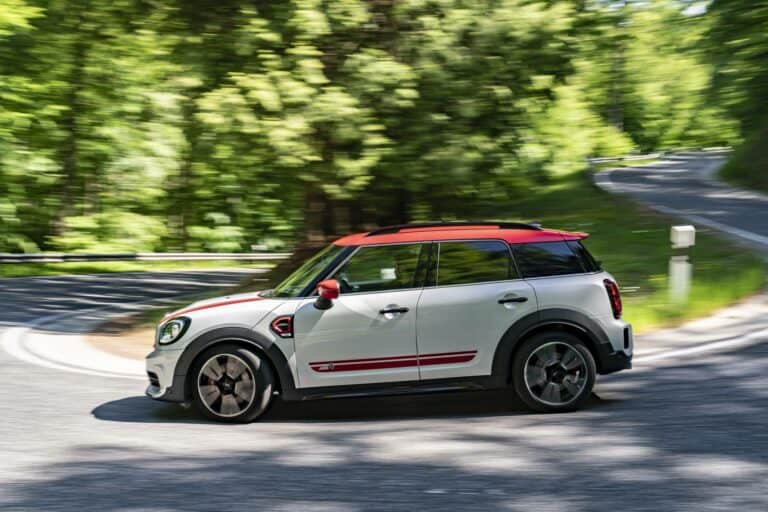 World Premiere: MINI John Cooper Works Countryman with 306 hp