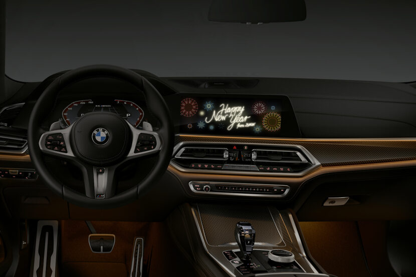 Video: BMW Sends Christmas and New Year greetings to your car