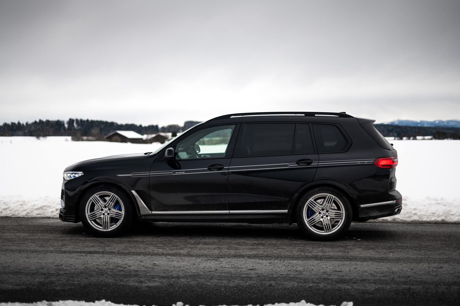 TEST DRIVE: 2021 BMW ALPINA XB7 - Best SUV Today?