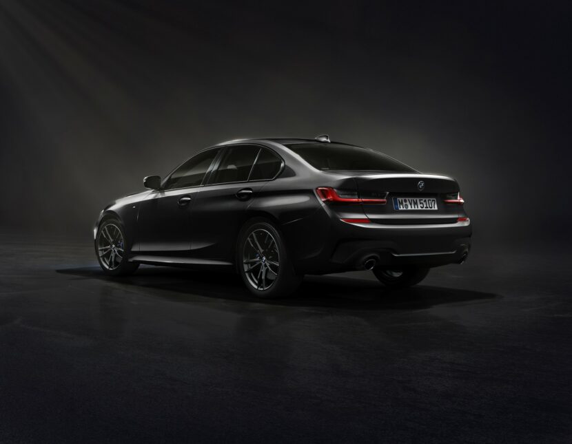 The New BMW 330i Iconic Edition in Sapphire Black metallic 2 830x645