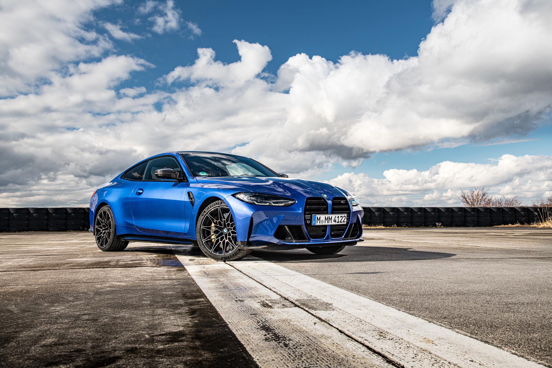 TEST DRIVE: 2021 BMW M4 Competition – Your Race Car For Everyday Driving