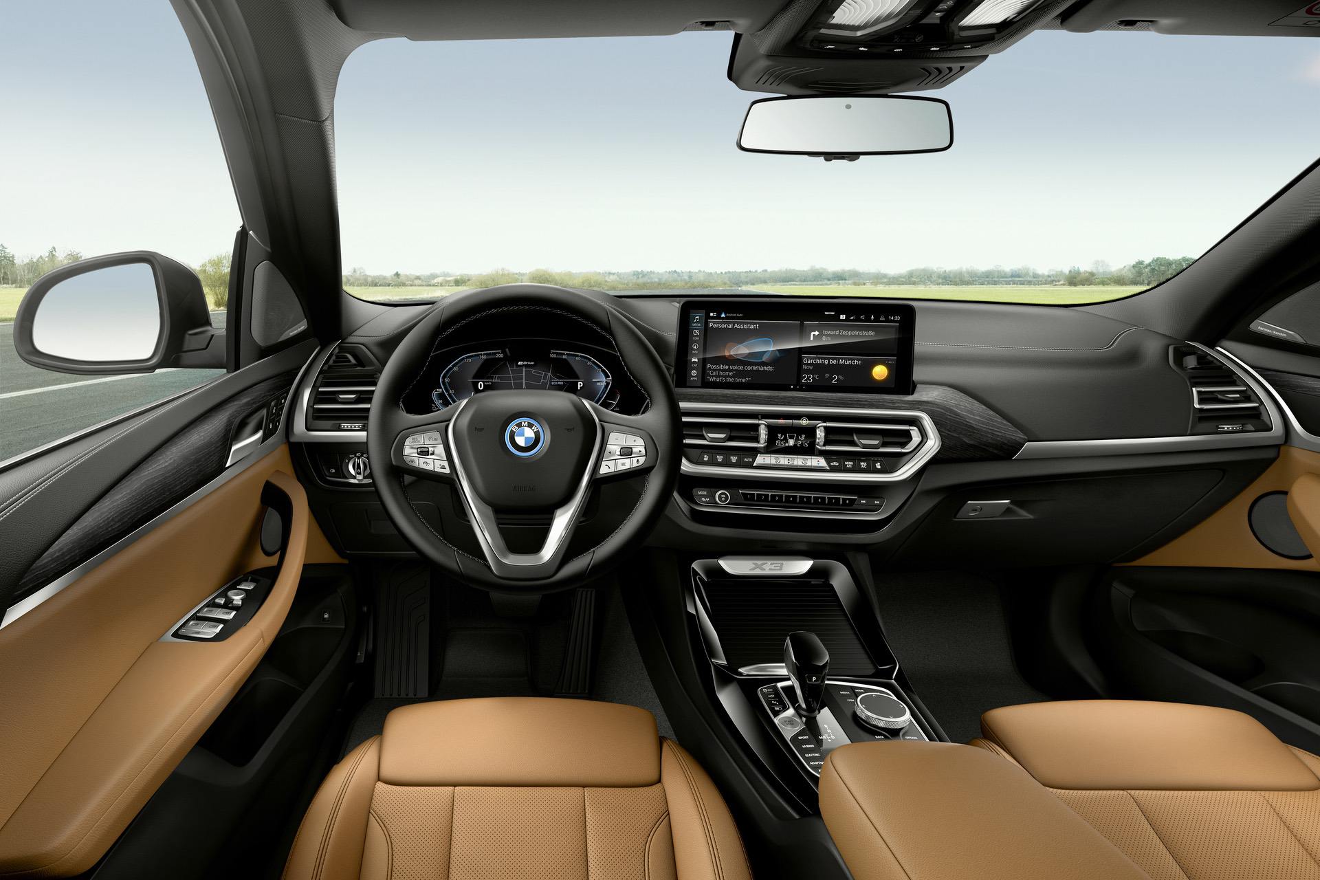 World Premiere: 2021 BMW X3 LCI -- BMW's Best-Seller Gets Better