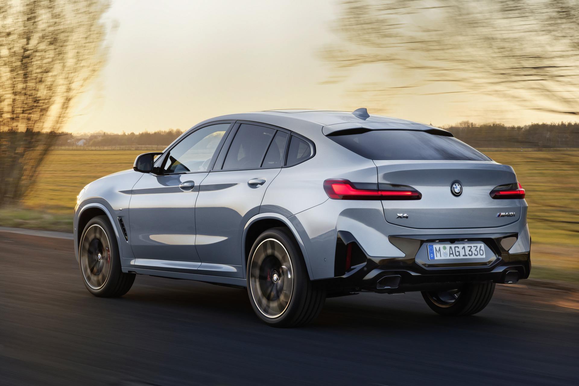 World Premiere: 2021 BMW X4 LCI Facelift -- Mostly the Same but Better