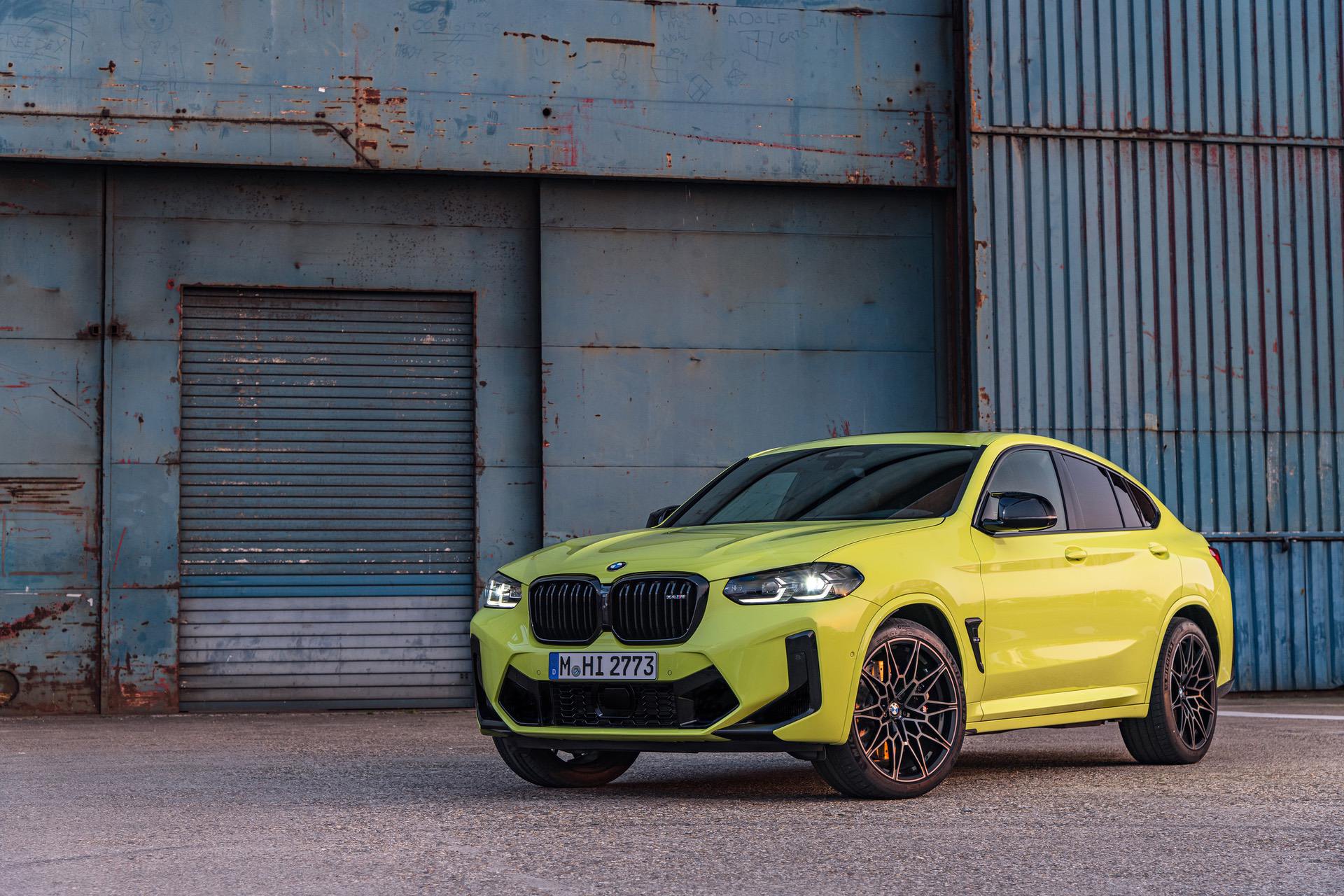 World Debut: 2021 BMW X4 M Facelift - Stunning in Sao Paulo Yellow