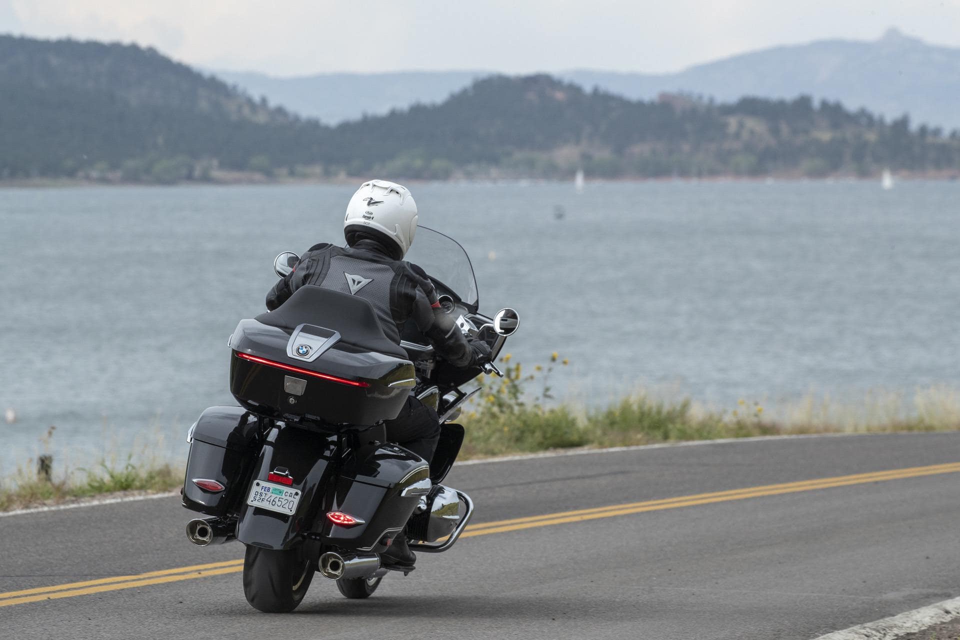 Test Riding the new BMW R18 B and R18 Transcontinental